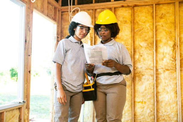 Best Spray Foam Insulation  in Chebanse, IL